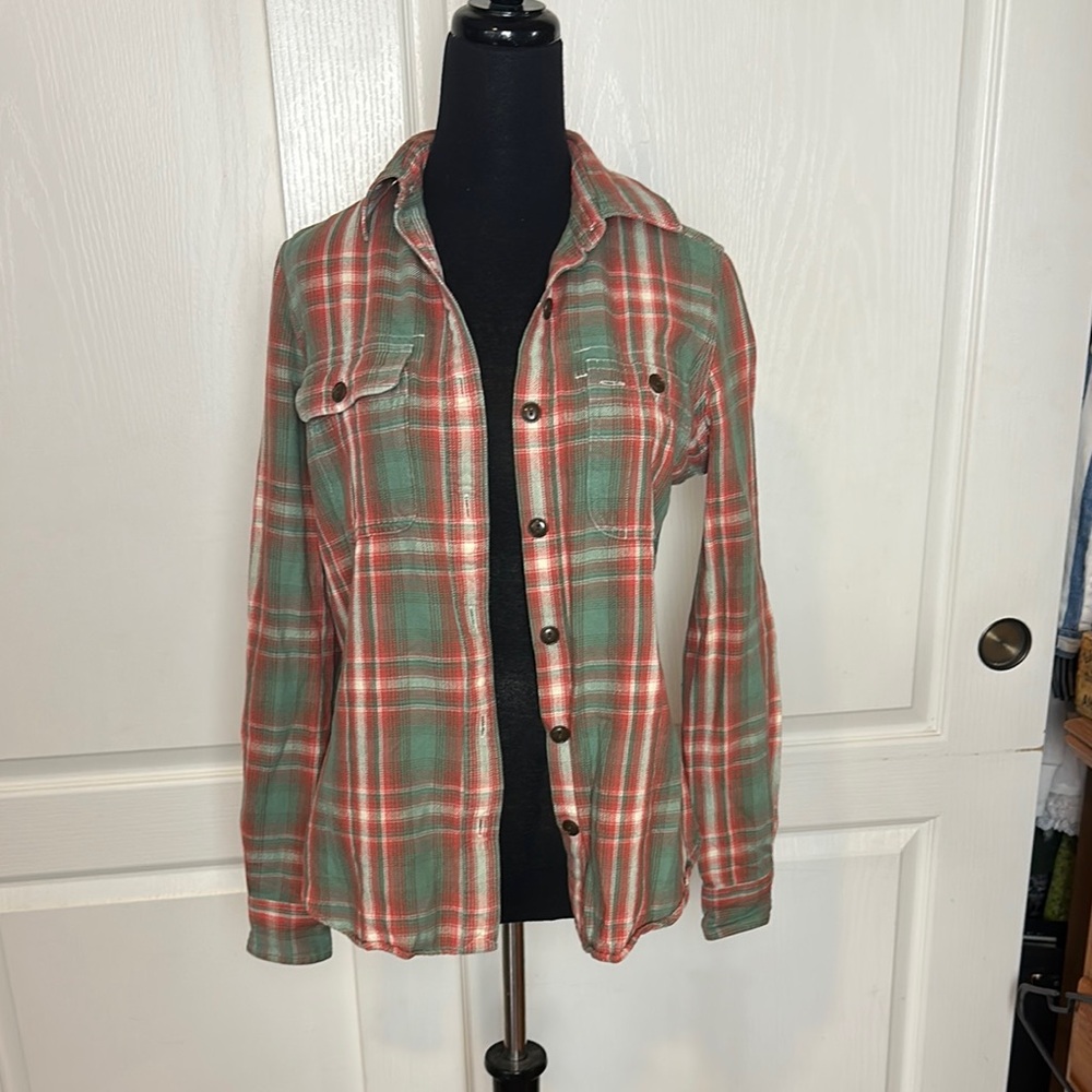 THE FIELD GREEN & PINK PLAID BUTTON UP FLANNEL Elbow Patches